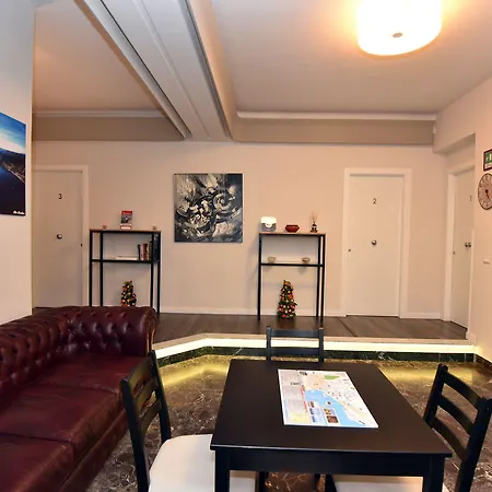 住宿加早餐酒店 Emme 3*