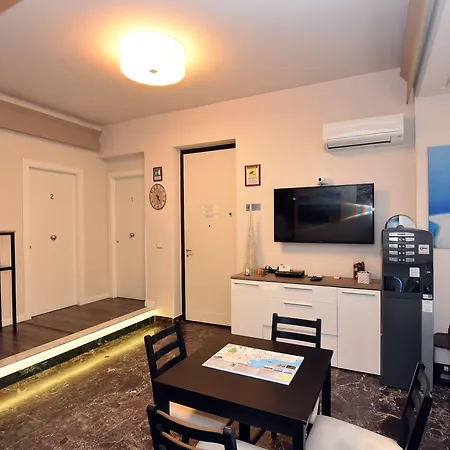 住宿加早餐酒店 Emme 3*